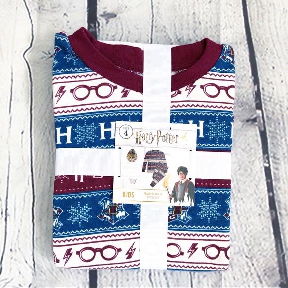Warner Bros. Other - 🆕 Warner Bros. Harry Potter 2-Piece Pajama Set